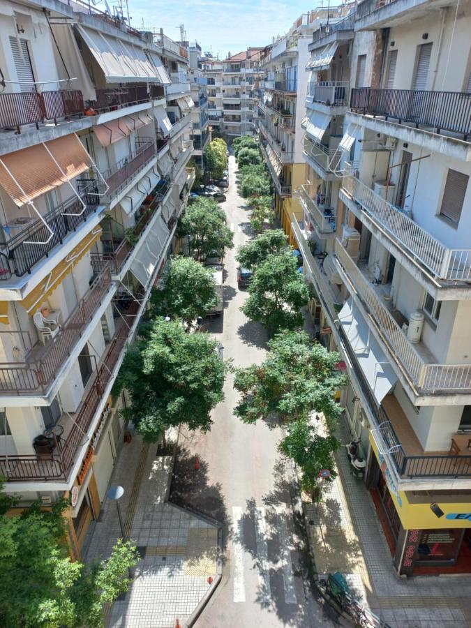 Central 3 Modern Apartment With Free Parking 세레스 외부 사진
