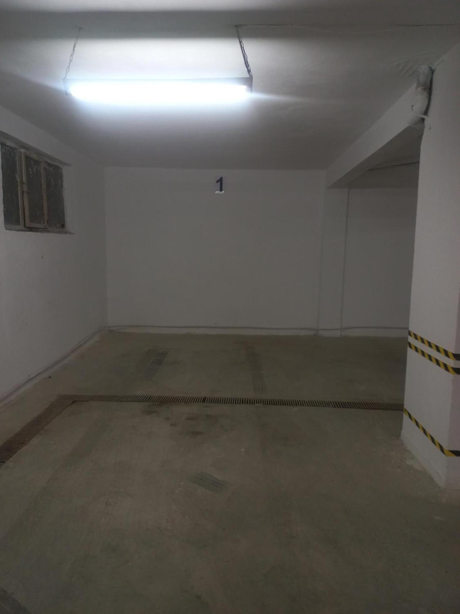 Central 3 Modern Apartment With Free Parking 세레스 외부 사진